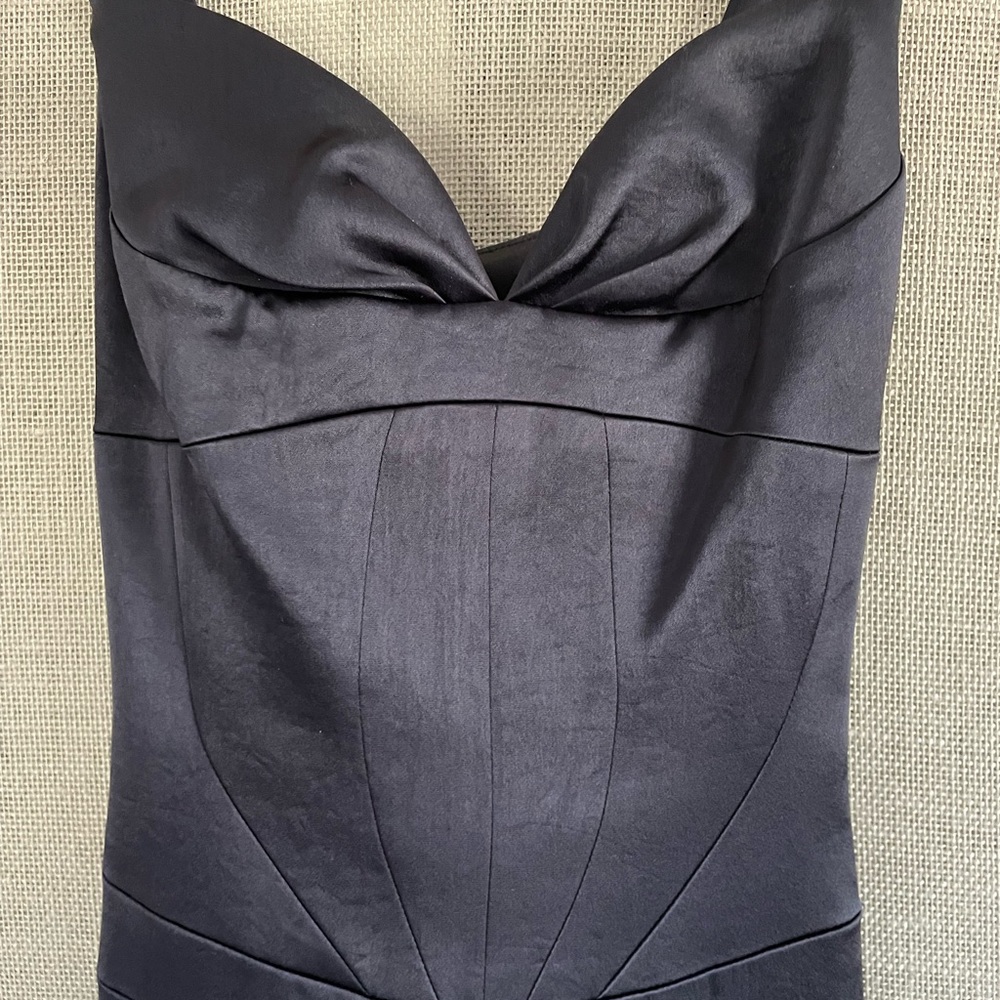 Form fitting cocktail dress - size 6 - navy - Picture 3 of 9